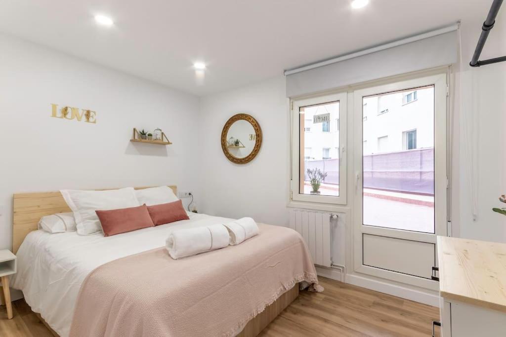 Apt In The Old Town With Cool Terrace!! Private Parking 毕尔巴鄂 外观 照片